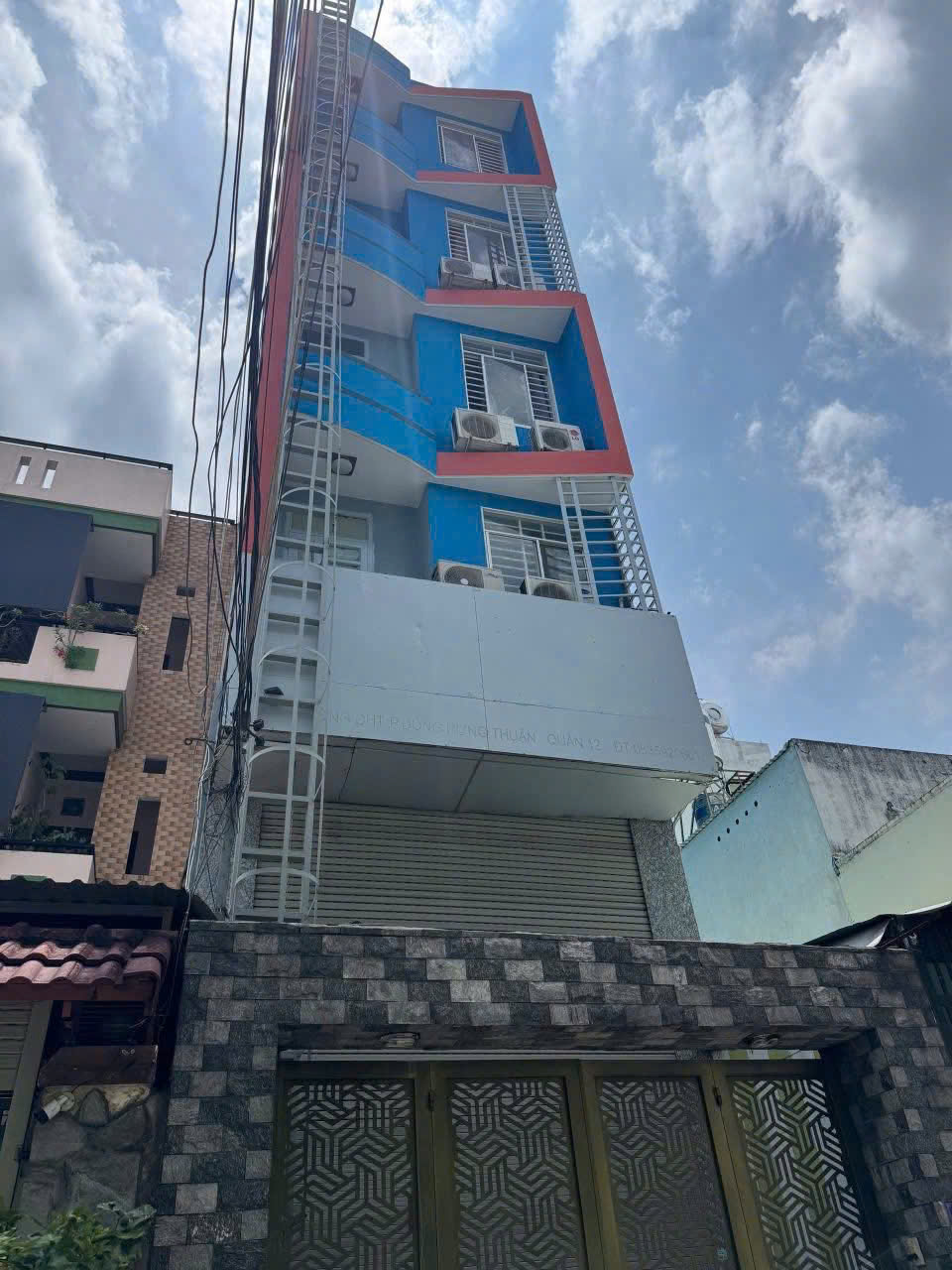 TÒA NHÀ 6 TẦNG – 24 PHÒNG – CÓ THANG MÁY – SÁT TRƯỜNG CHINH 20M 16000669