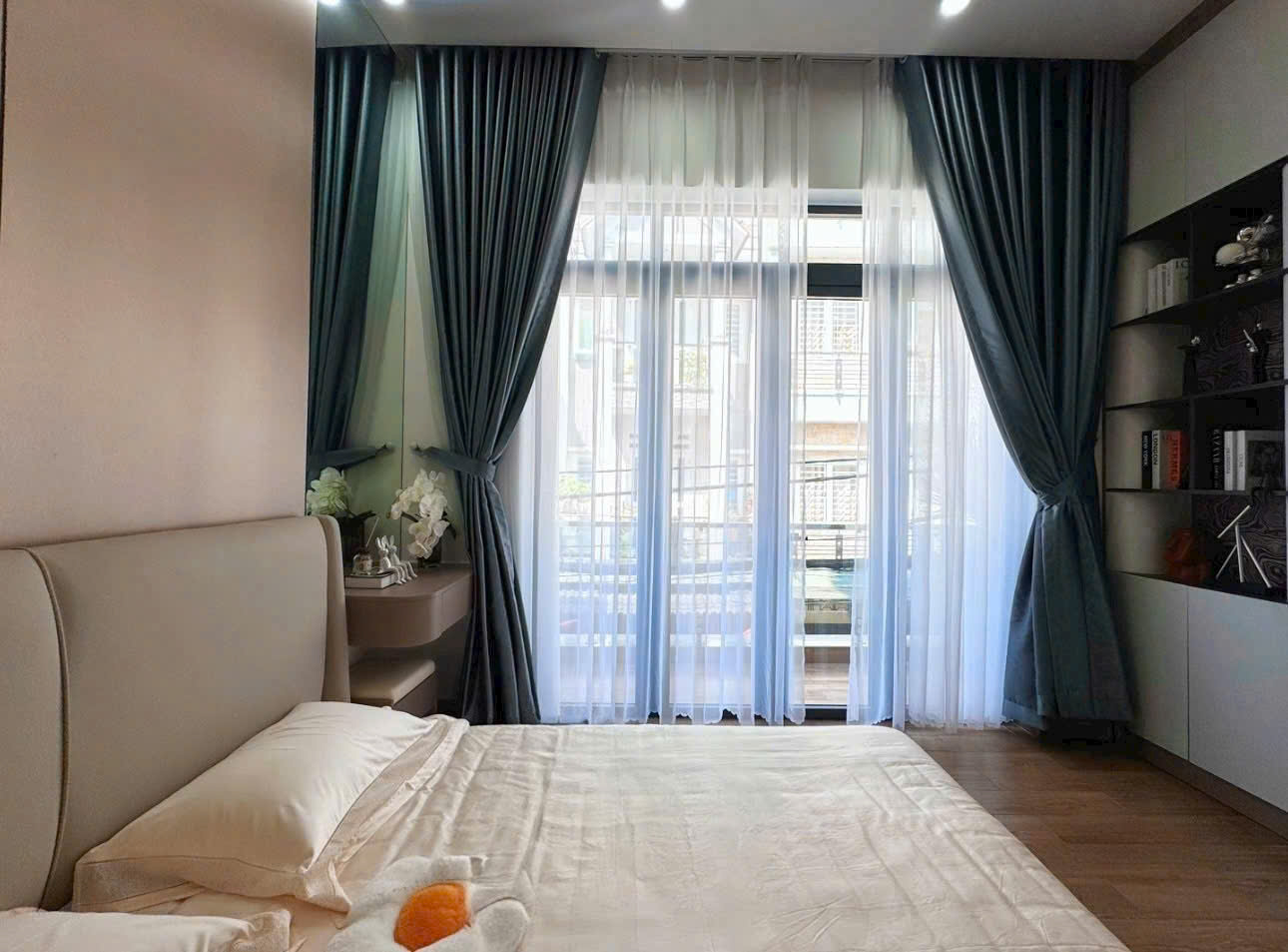 BÁN NHÀ MỚI 55m2 4 Tầng Ngay Mặt Tiền Chỉ 7 Tỷ 55 16000683