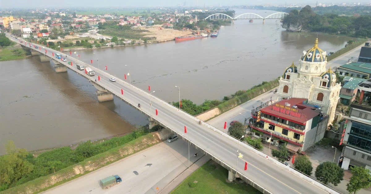 ĐẤT  ĐẸP- GIÁ TỐT BÁN NHANH LÔ ĐẤT TIỀM NĂNG ĐẦU TƯ SINH LỜI đường qlo 10, hướng giáp TP. Ninh Bình 16000703