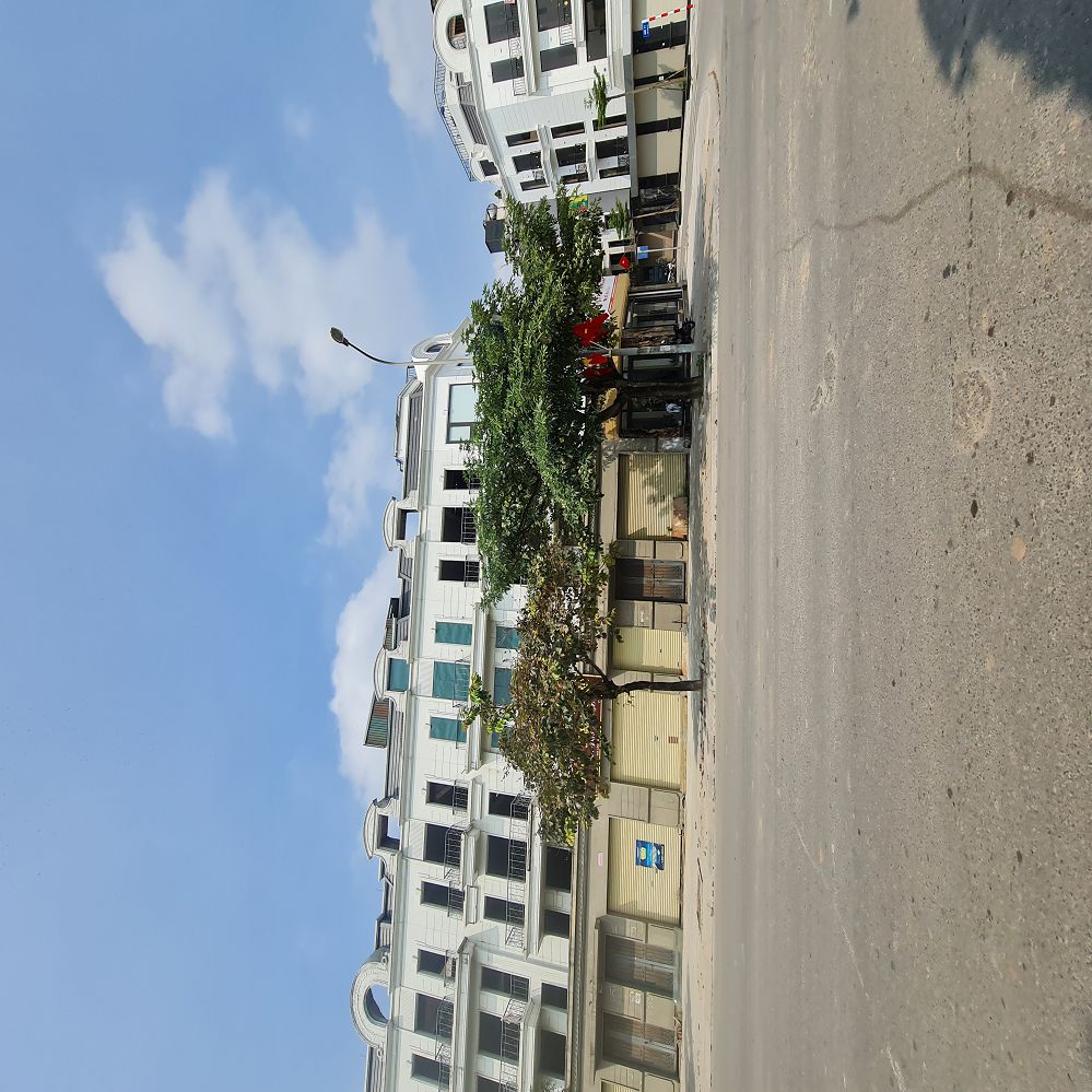 Tặng nhà 5 tầng cho khách mua 77m2 đất mặt phố KD sầm uất tại Trâu Quỳ. Lh 0989894845 16000751