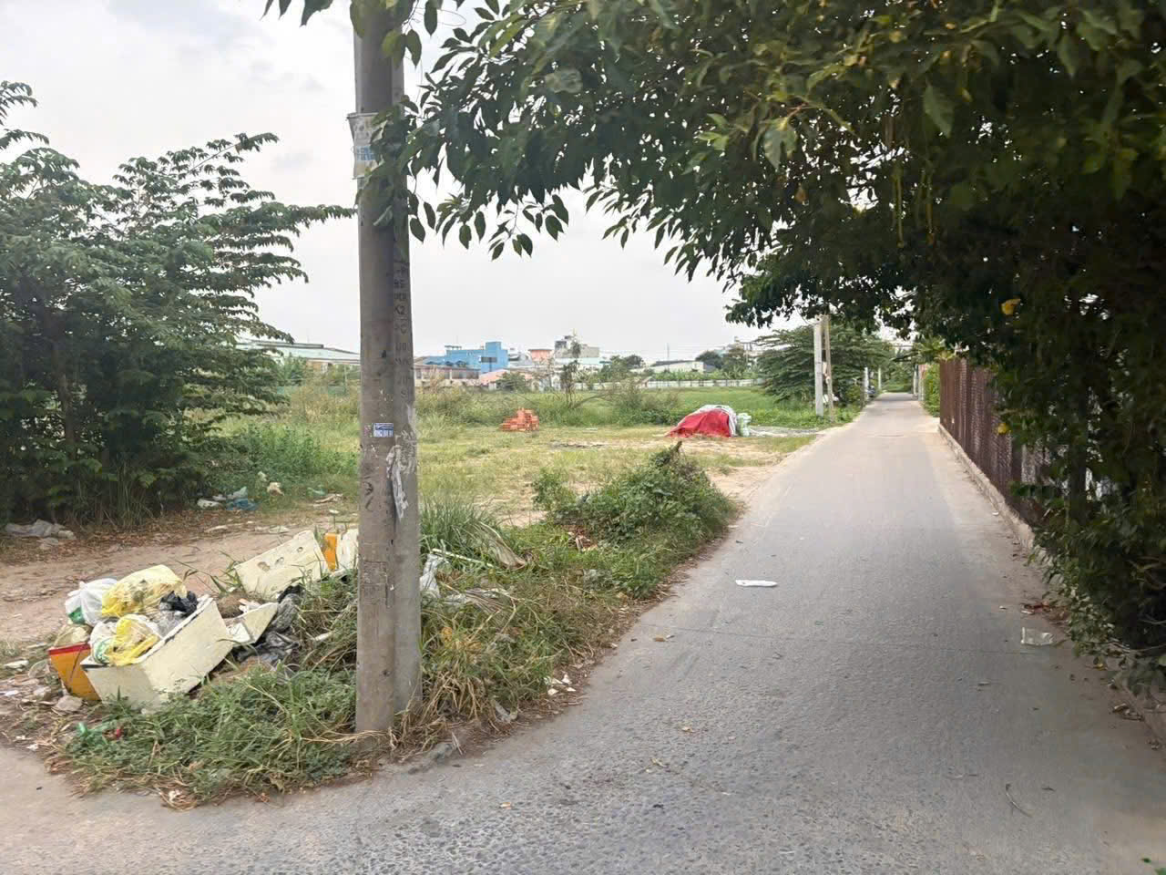 ĐẤT 3 MẶT TIỀN 1.300M² – KDC HOÀNG HẢI HÓC MÔN – GIÁ 17 TỶ 16000756