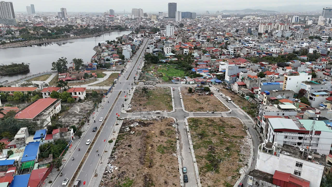 Bán đất 100m2 mặt đường Lê Quang Đạo, Gia Viên, Hải Phòng 16000779