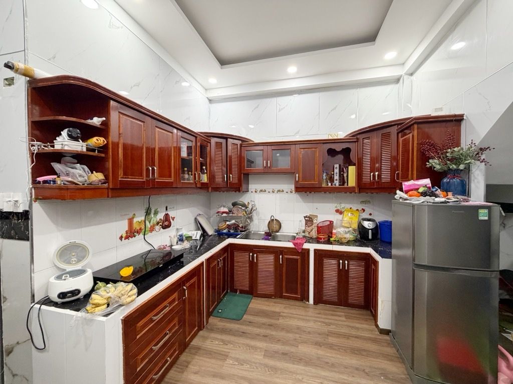 NHÀ 2 TẦNG ĐẸP VƯỜN LÀI - HẺM XE HƠI THÔNG - CHỈ 5.X TỶ 16000867