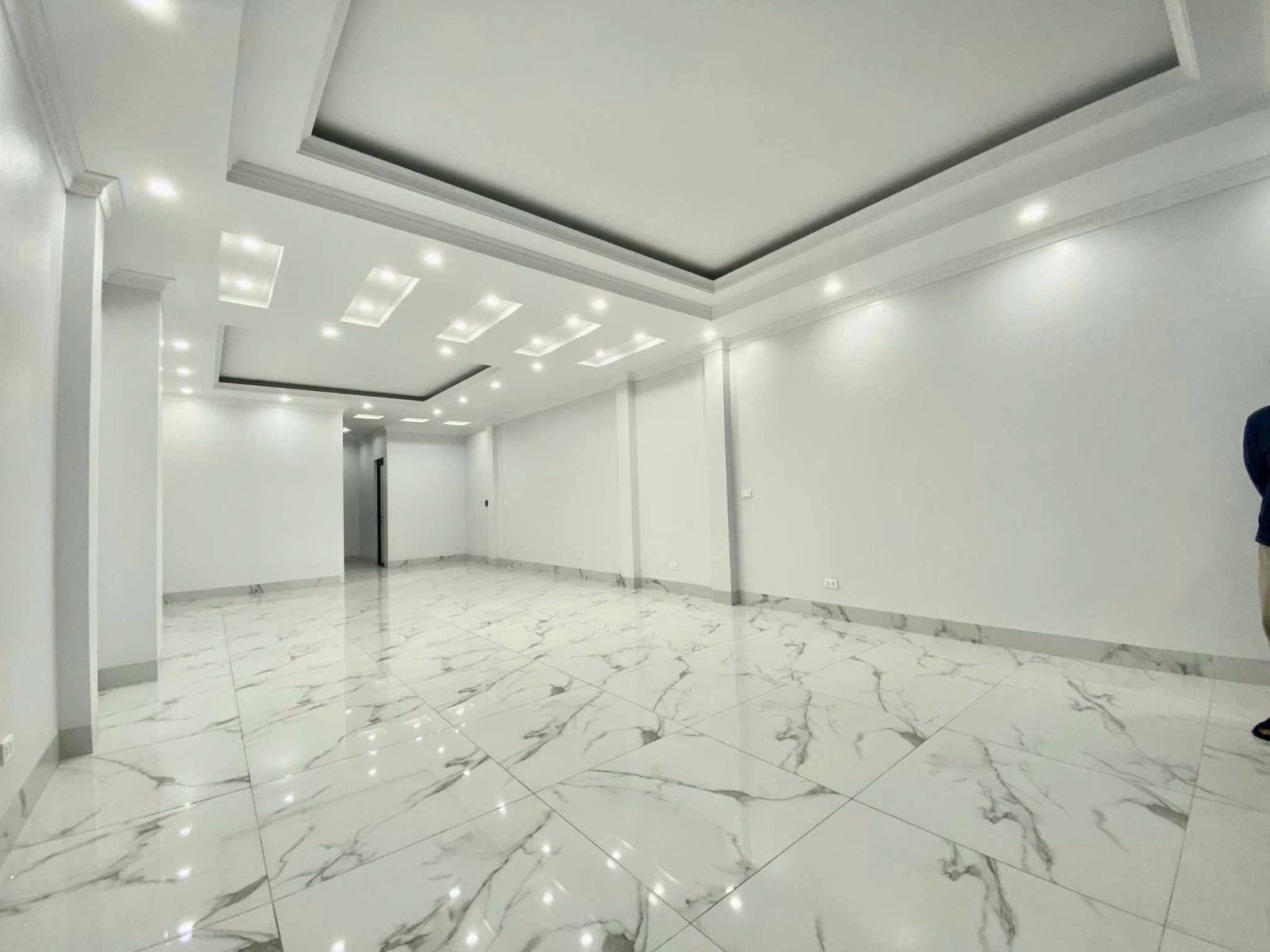 CHÍNH CHỦ CHO THUÊ VĂN PHÒNG, HIỆU THUỐC HOẶC KHO CHỨA HÀNG TẠI BÁT KHỐI, PHƯỜNG LONG BIÊN, QUẬN 16000879