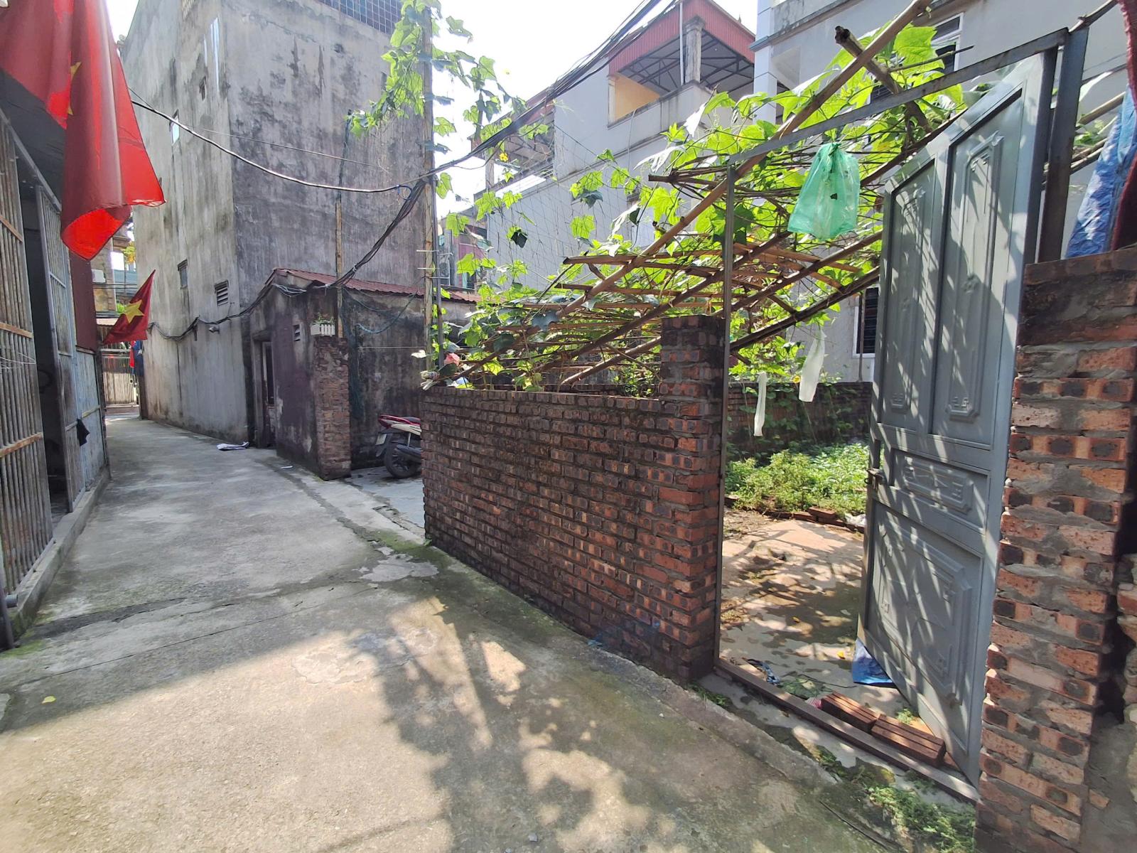 SIÊU HIẾM ĐẤT Phúc Lợi -Long Biên Ô TÔ ĐỖ CỔNG 38 M2 X 5.8 tỷ. 16000881