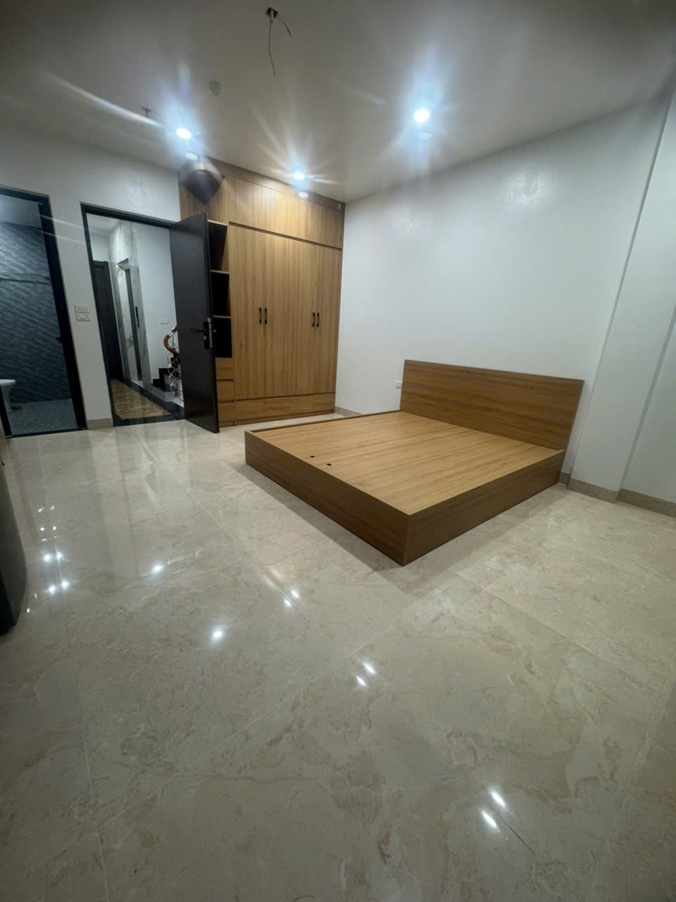 CHO THUÊ CCMN MỚI TINH - GẦN SVĐ THANH TRÌ - Ở ĐƯỢC NGAY 16000896
