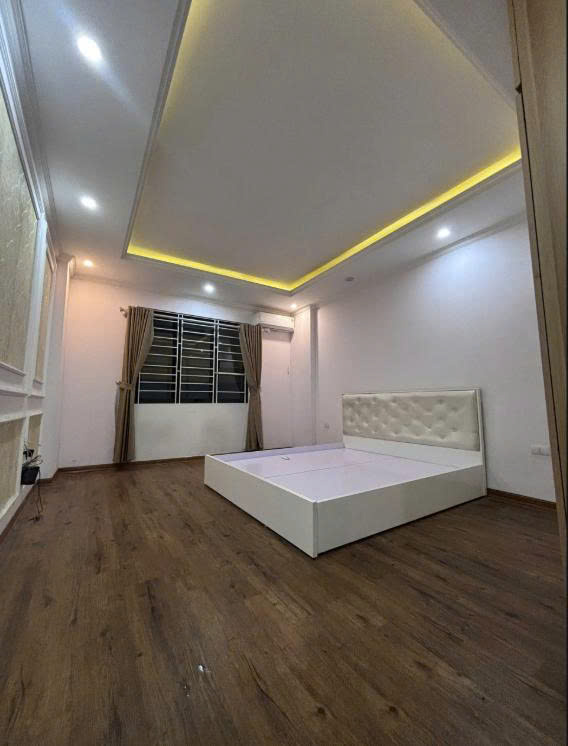 CHÍNH CHỦ TRỐNG 1 PHÒNG TẦNG 3 CẦN CHO THUÊ TẠI 66/35 HỒ TÙNG MẬU - CẦU GIẤY - HÀ NỘI 16000909