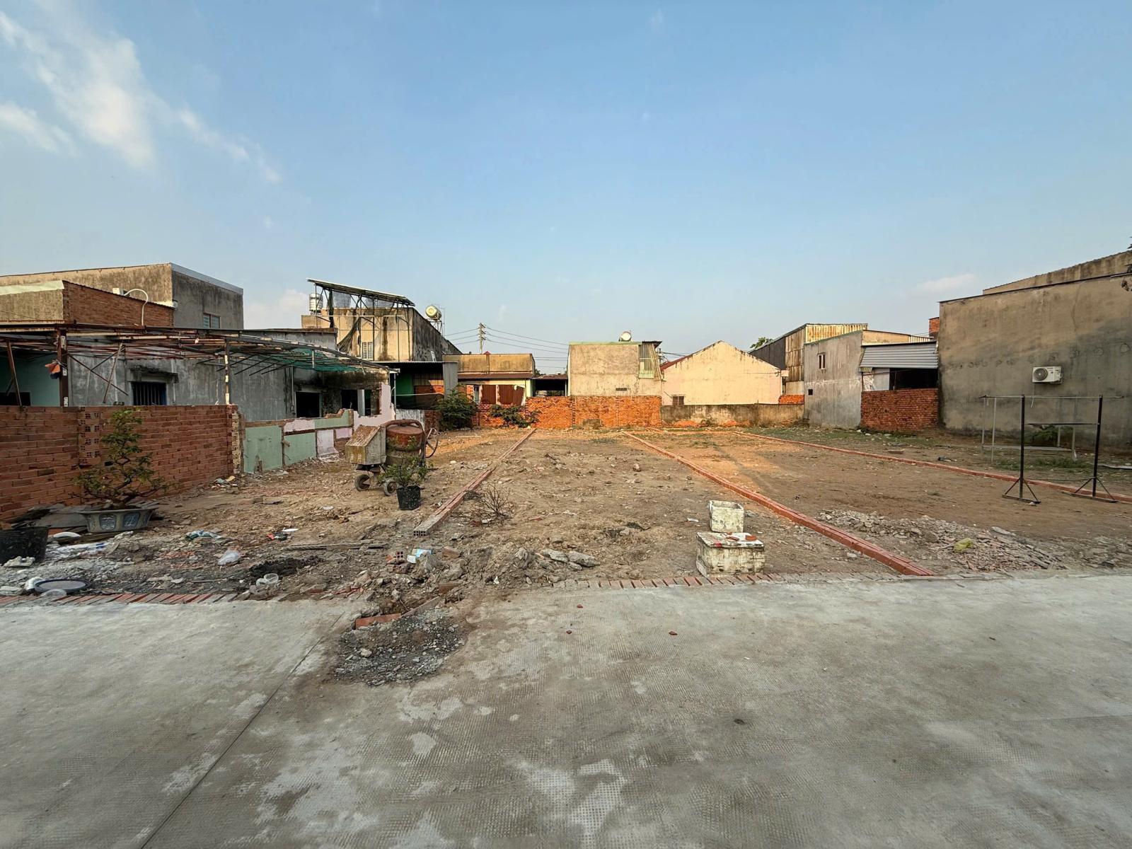 Bán đất 7,23x26m giá 3,89 tỷ Đường 5m Đông Thạnh 4-2 16000934