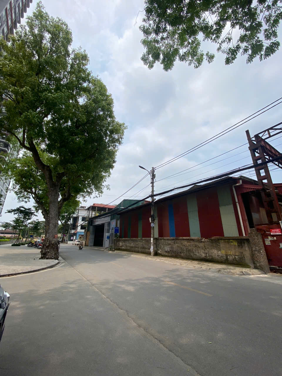 Cho thuê 1250m2 kho riêng biệt làm kho chứa hàng, giao vận, chuyển phát...tại Đức Giang, Long Biên, Hà Nội 16000956
