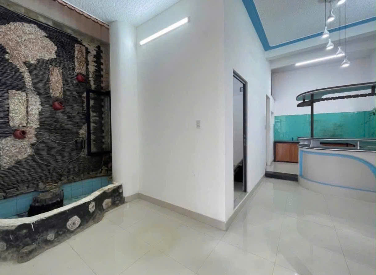CẦN BÁN NHÀ 1 TRỆT 1 LẦU THIẾT KẾ CHẮC CHẮN KIÊN CỐ TẠI PHÚ MỸ HƯNG 16001032