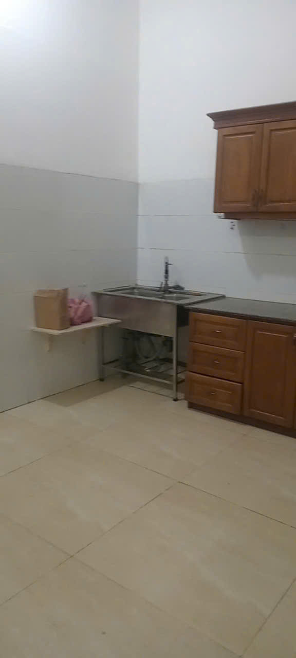 CHÍNH CHỦ CHO THUÊ TẦNG TRỆT, VỊ TRÍ ĐẸP – TRUNG TÂM  PHƯỜNG SƠN KỲ,TÂN PHÚ ,TPHCM 16001075