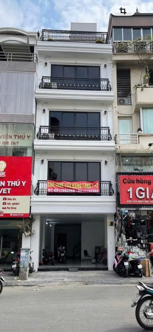 Tặng 20tr cho môi giới, Chủ Nhà cho thuê Cửa Hàng Vị Trí Đắc Địa tại 337 phố Bạch Mai, quận Hai Bà 16001081