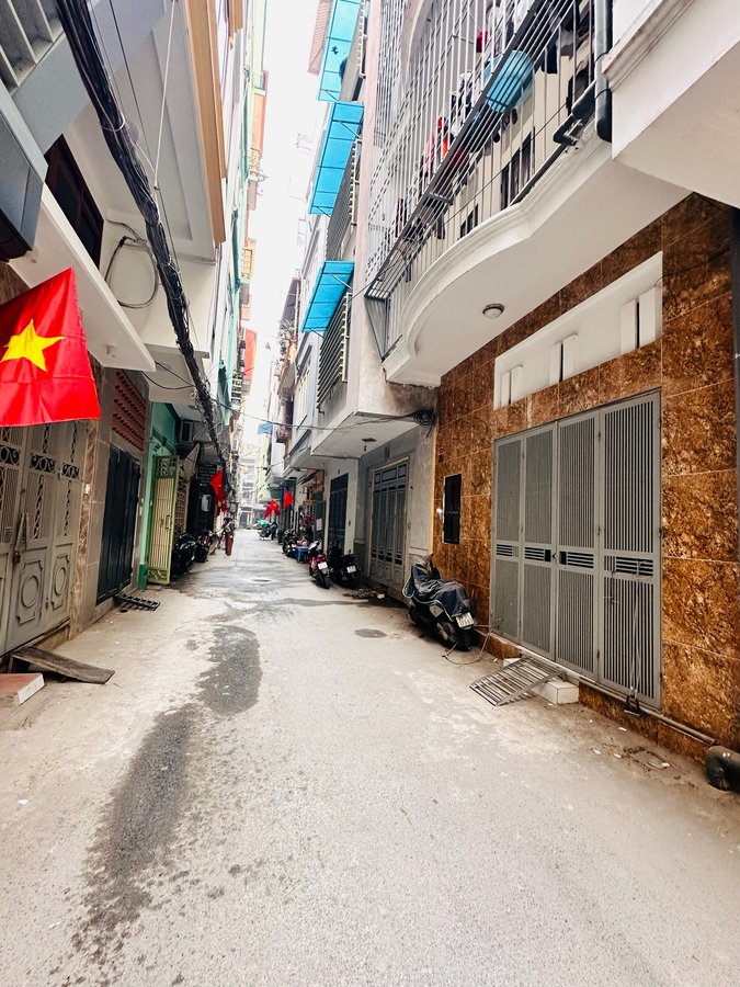 Bán Nhà Nguyễn Xiển. Thanh Xuân. Ô Tô. DT 30m2. MT 3.9m. 6 Tầng. Giá 8.2 Tỷ. 16001085