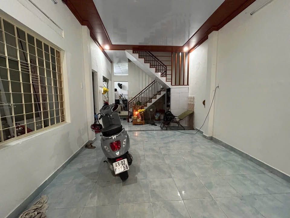 ♥ Nhà đường nhựa có lề sát Nguyễn Văn Linh, 52m2, 2 tầng KD tốt, 6.x tỷ 16001084