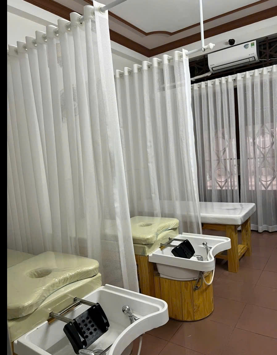 CHO THUÊ LẠI SPA FULL NỘI THẤT – MẶT TIỀN ĐƯỜNG 14A, KDC CƯ XÁ NGÂN HÀNG, Q7 -TP HCM 16001096