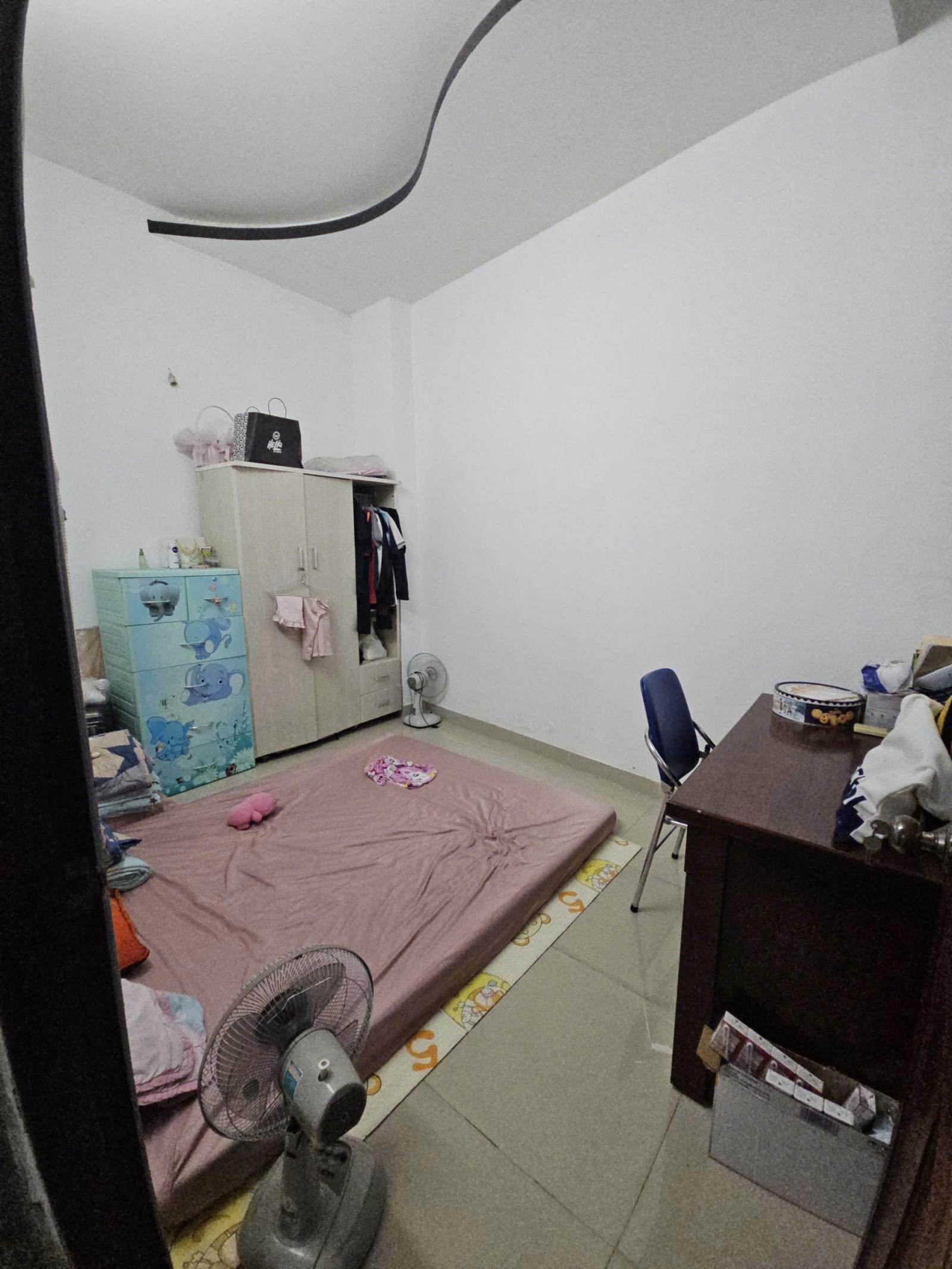 Bán nhà 1 Trệt 1 Lầu Dĩ An,SHR đường nhựa 3 ô tô,gần ĐHQG TPHCM,giá rẻ 16001117