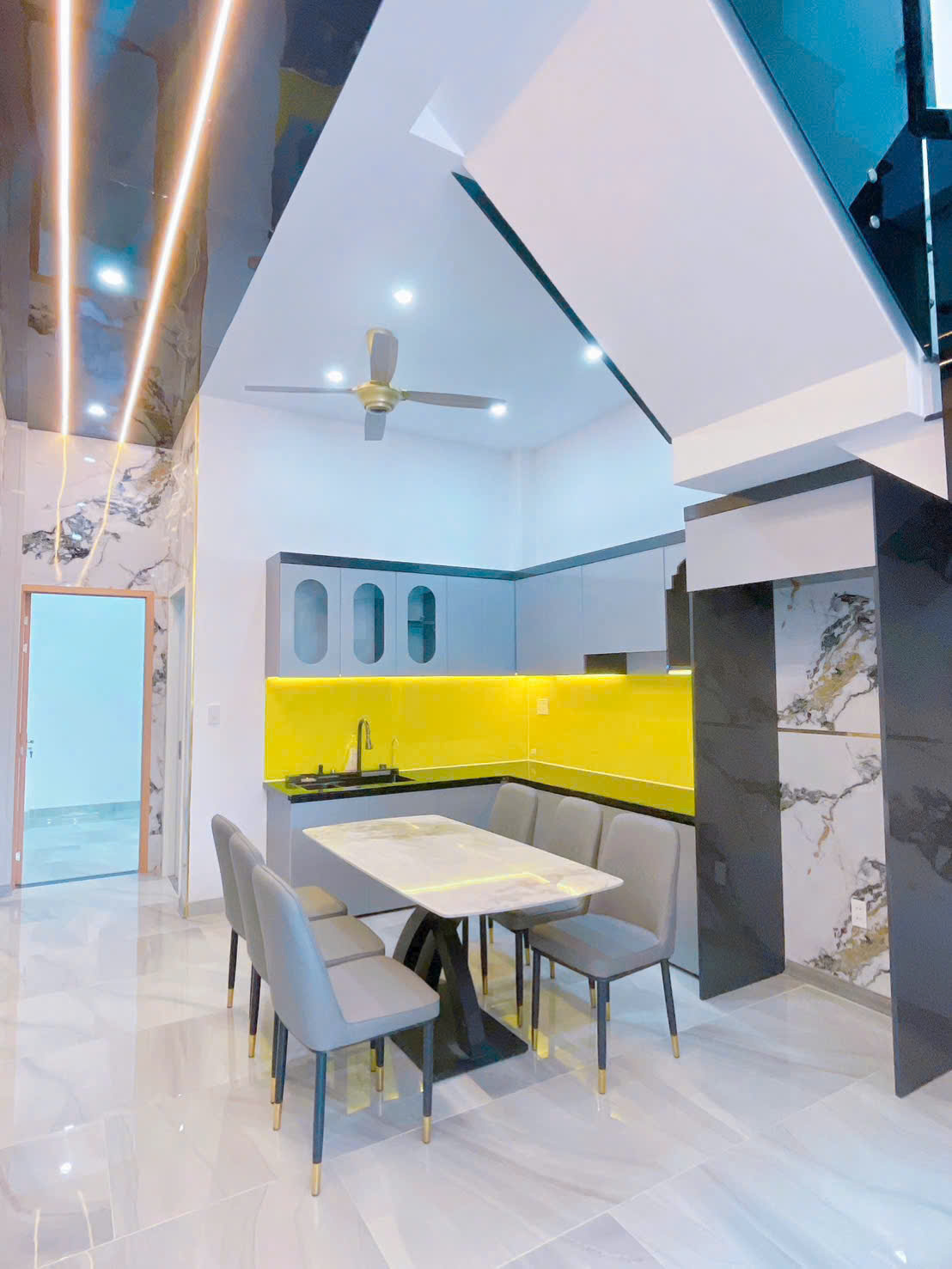 📣📣 Bán nhà 1 Trệt 2 Lầu 80m2 sổ riêng thổ cư đường ô tô chỉ 3,850 tỉ 16001205