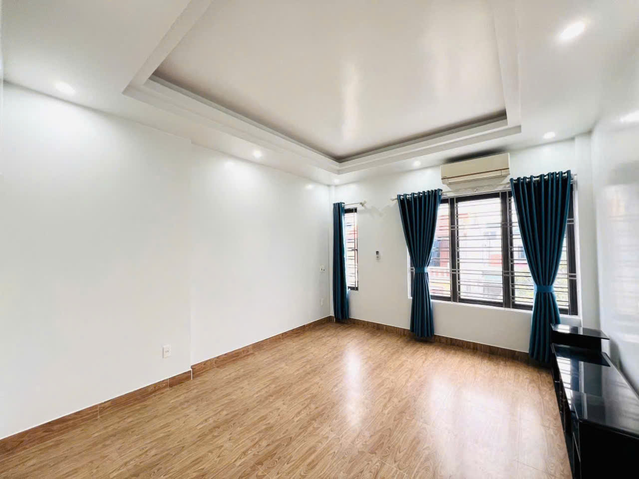 BÁN NHÀ 4 TẦNG MẶT ĐƯỜNG ĐÔNG HẢI – KINH DOANH TỐT – GIÁ 5,25 TỶ 16001213