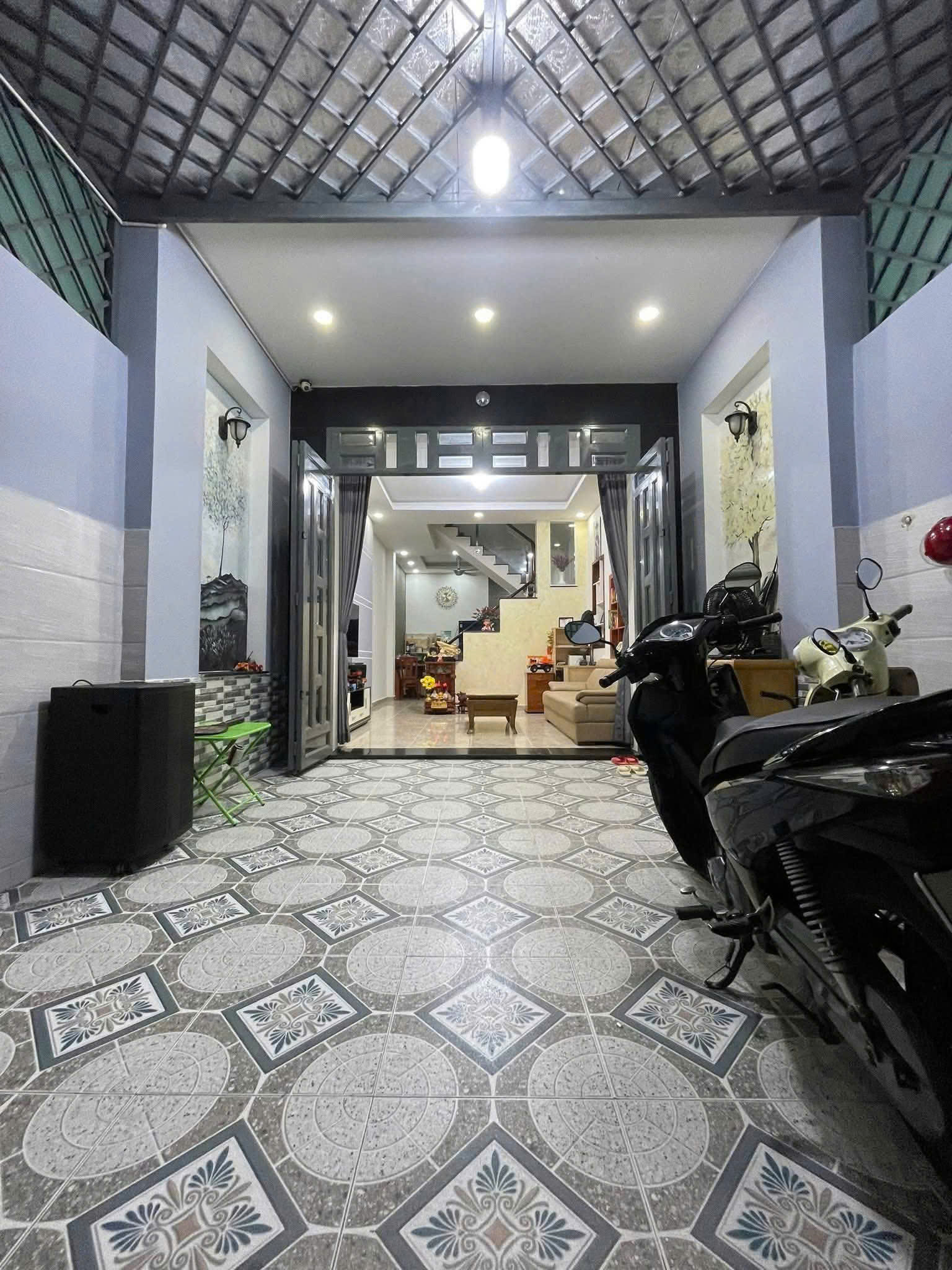 Bán Nhà 3 Tầng GẦN KDC HỒNG LONG Đường Số 8 – Hiệp Bình Phước – TP Thủ Đức 16001260