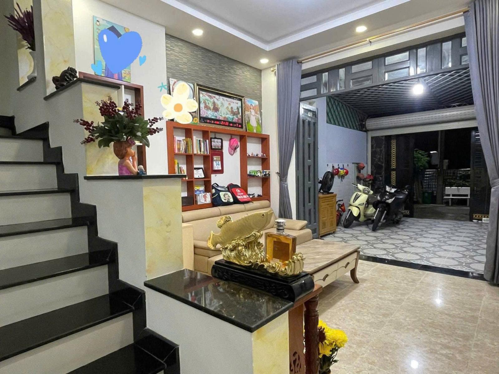 Bán Nhà 3 Tầng GẦN KDC HỒNG LONG Đường Số 8 – Hiệp Bình Phước – TP Thủ Đức 16001260