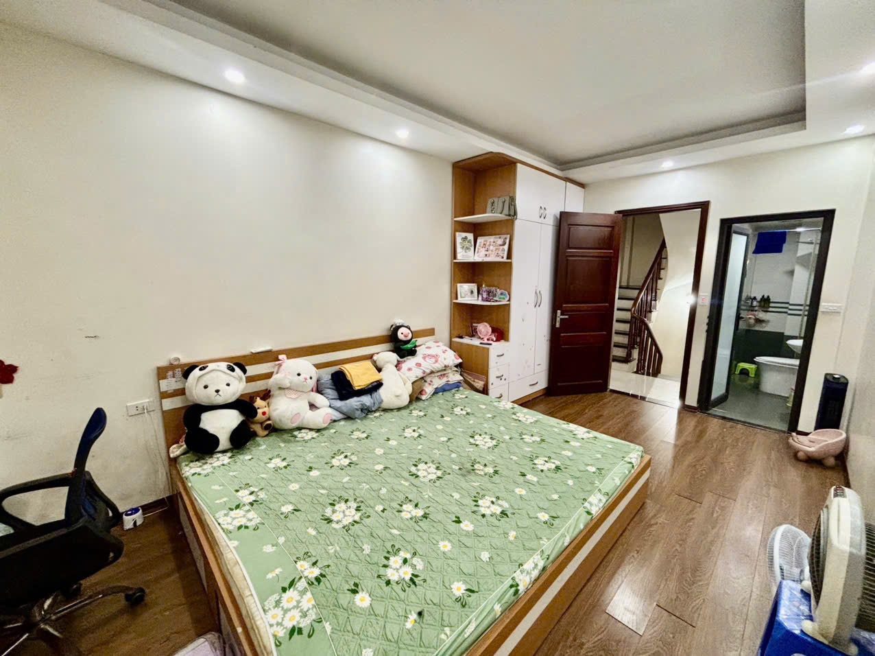 CHÍNH CHỦ BÁN NHÀ 4 TẦNG 1 TUM – NGAY VINCOM VƯỜN NHẬT, ĐẠI MỖ, HÀ NỘI 16001303