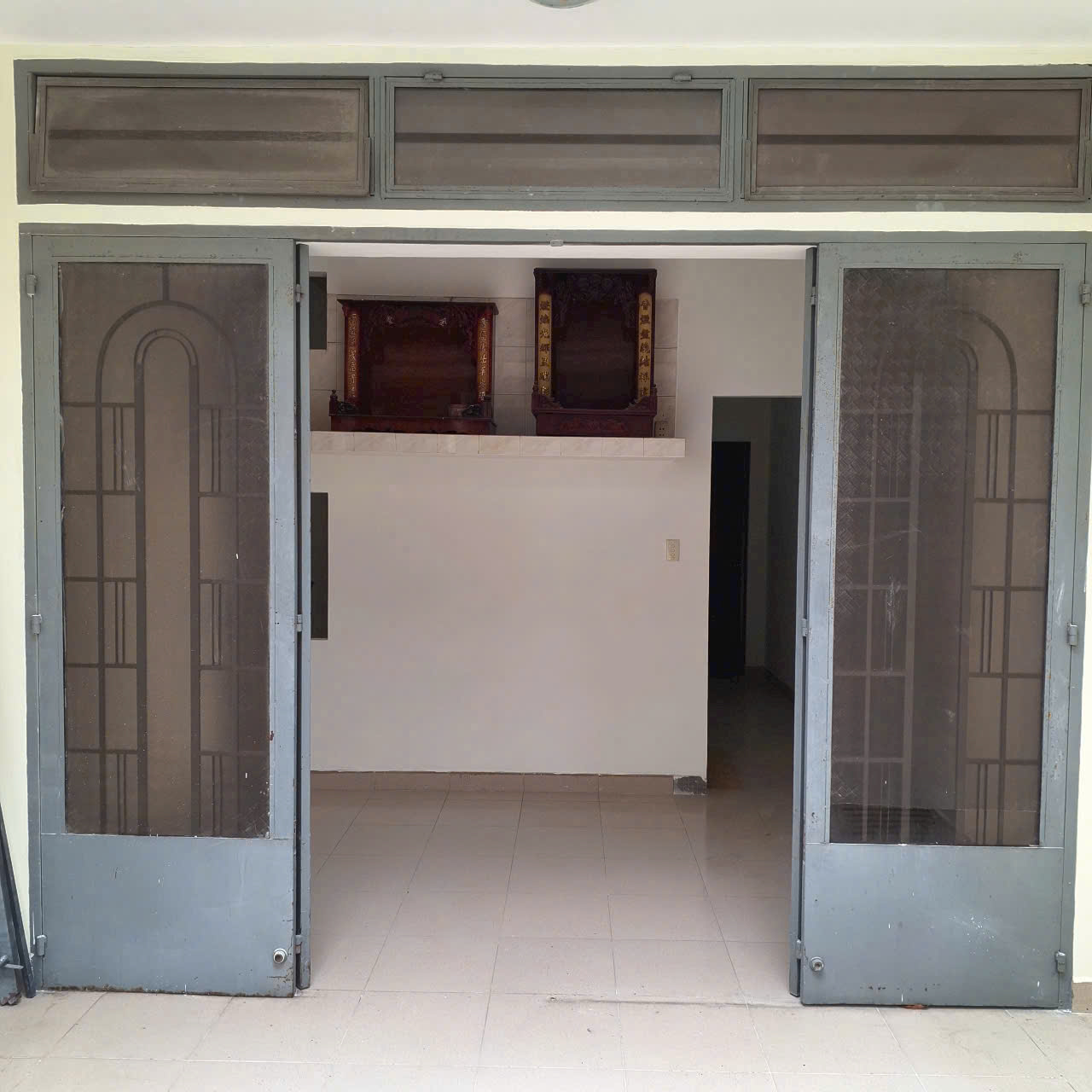 Cho Thuê Nhà 2.5 Tầng, 120m2, 3 Phòng Đường Phó Cơ Điều, P.12, Q.5 16001305