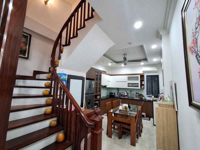 BÁN NHÀ RIÊNG 5 TẦNG 48M2 PHỐ BỒ ĐỀ-LONG BIÊN 12.6 TỶ. 16001379