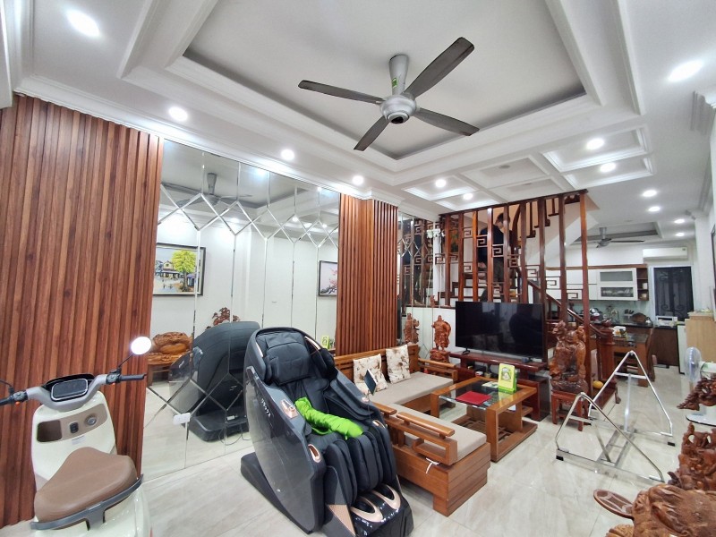BÁN NHÀ RIÊNG 5 TẦNG 48M2 PHỐ BỒ ĐỀ-LONG BIÊN 12.6 TỶ. 16001379