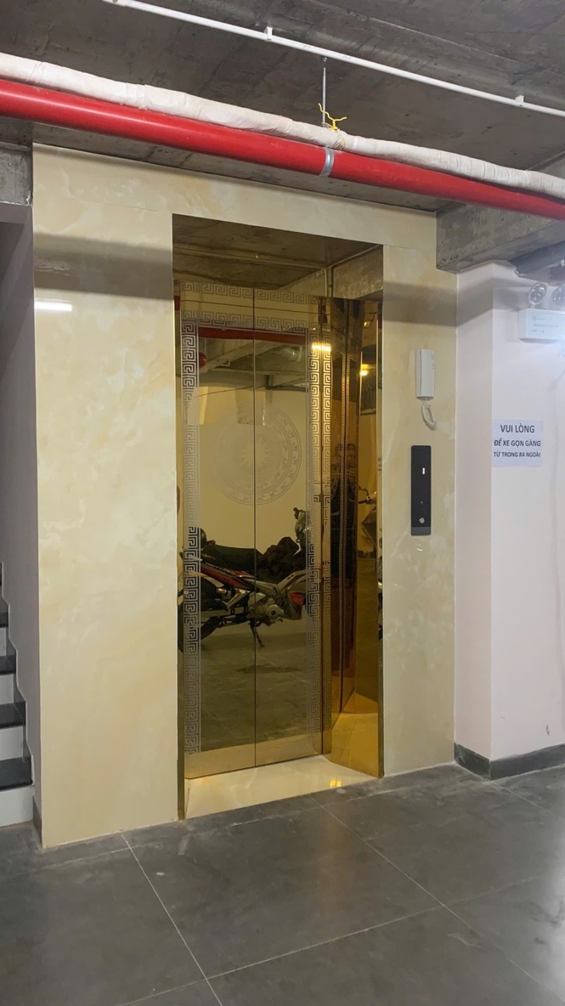 # Tòa Căn Hộ sát Lê Duẩn, 141m2, ngang 8m, 5 tầng, 19 căn hộ, thu 1.2 tỷ/ năm, 19.x tỷ 16001404