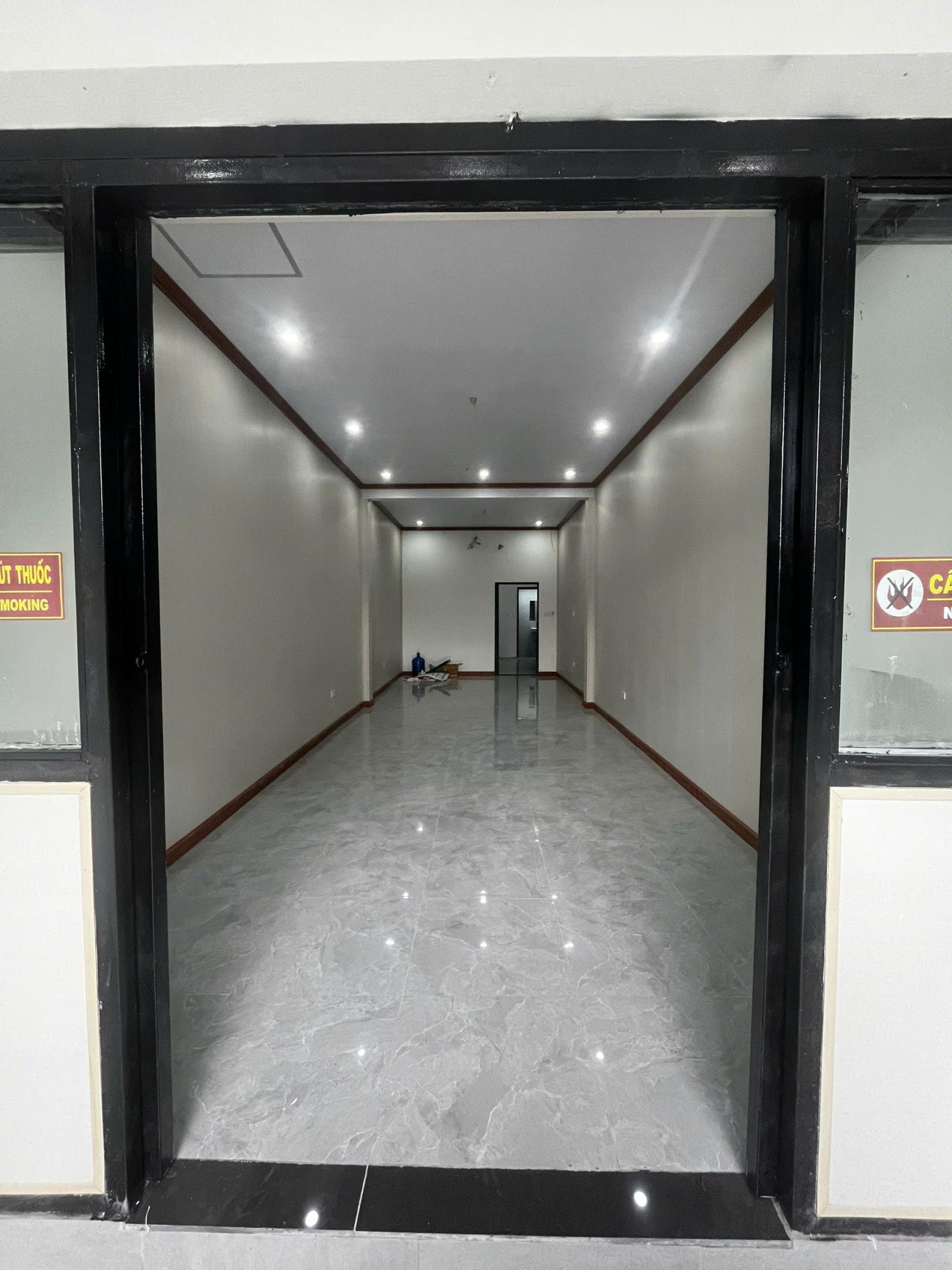 Cần cho thuê nhà 50m ô tô  Lương Thế Vinh, 68m² x 2 tầng, mặt tiền 3.7m, giá 15 triệu 16001414