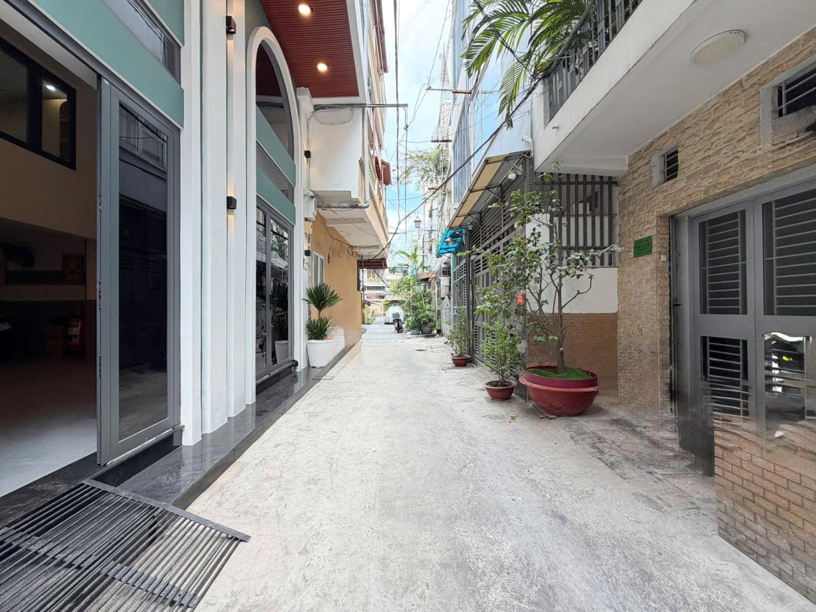 SIÊU PHẨM ĐẦU TƯ – TÒA CHDV QUẬN 3 – DÒNG TIỀN 1.3 TỶ/NĂM – GIÁ CHỈ 31.9 TỶ 16001427