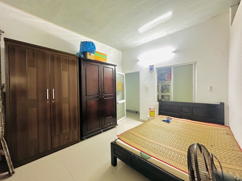 ♣ Bán nhà Kiệt 5m gần Lê Văn Hiến phía Biển đối diện Bệnh Viện 600, DT110m2, ngang 5m, 5.x tỷ 16001472