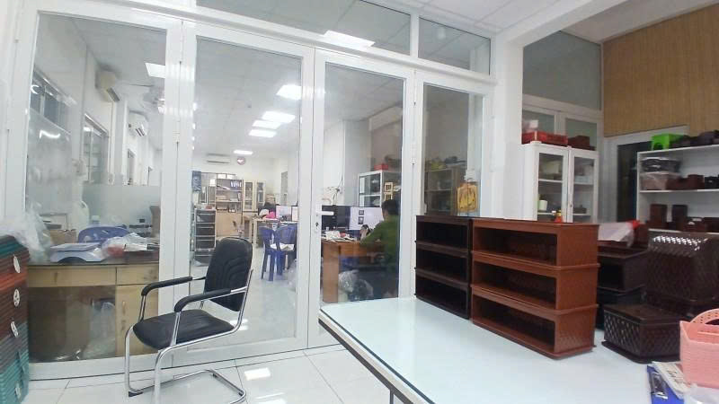 Bán Kho Xưởng - Mặt tiền Mã Lò, gần Lê Văn Quới,  12,5x80m, CN 995m2, Cấp 4, chỉ 49,9 Tỷ. 16001501