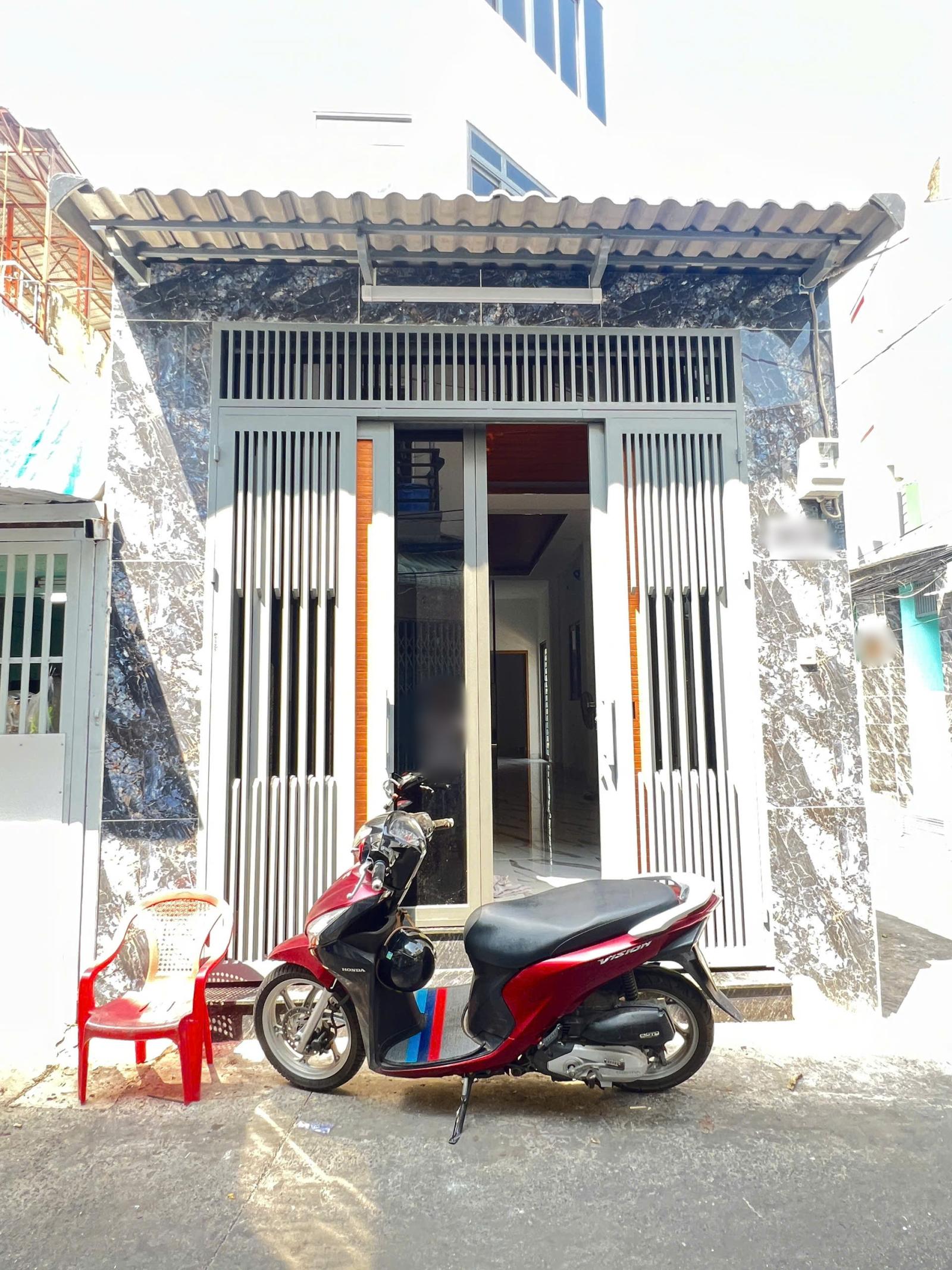 Nhà góc mới 4 tầng ngay chợ Rạch Ông hẻm 198 đường Dương Bá Trạc P2Q8. Giá: 7.6 tỷ 16001504