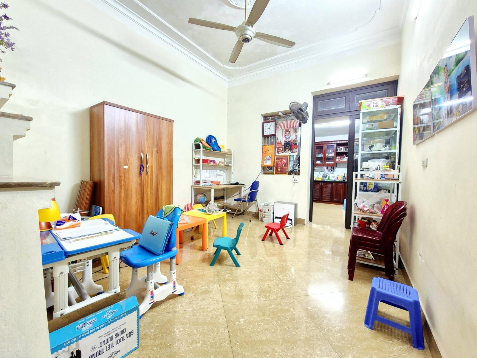 Siêu hiếm! Bán nhà Bùi Thị Xuân 75m2, 5 tầng, mặt tiền 8m, giá 45.5 tỉ, ô tô, kinh doanh 16001526