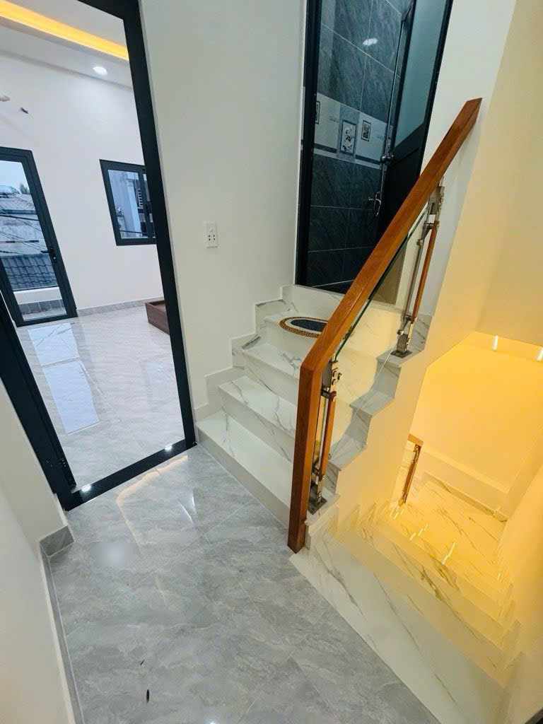 Bán nhà gần Khu Tên Lửa - DTS 83.5M2 - 2 tầng - nhà mới - HXH 4.75tỷ(tl) 16001527