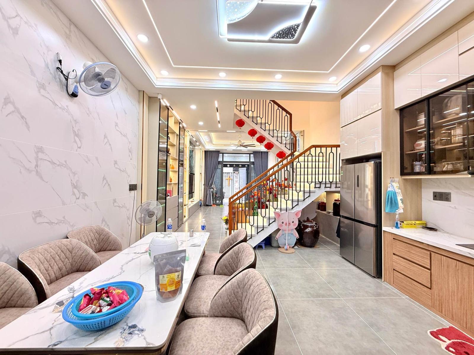 MẶT TIỀN CHUẨN 5M - HẺM XE HƠI THÔNG - 4 TẦNG LẦU - 82m2 - NGUYỄN VĂN KHỐI - TRUNG TÂM GÒ VẤP - 💰 16001566