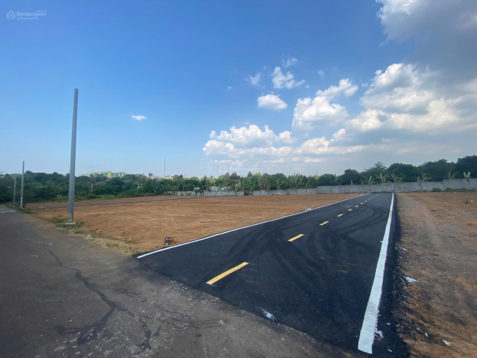 Bán đất thổ cư 200m2, 38x5m, Sổ Đỏ, 5 tỷ, Trảng Bom, Đồng Nai. LH: 0907983211 16001602