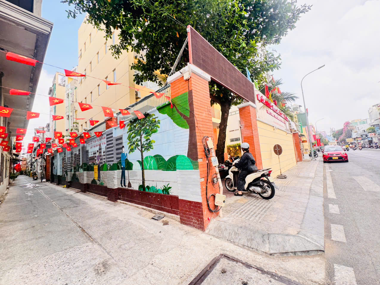 BÁN 2 NHÀ 5 TẦNG MẶT TIỀN XE HƠI NGỦ TRONG NHÀ Đ.TRẦN ĐÌNH XU, QUẬN 1- NGANG LỚN HIẾM 8M*11M- CHỦ 1 16001630