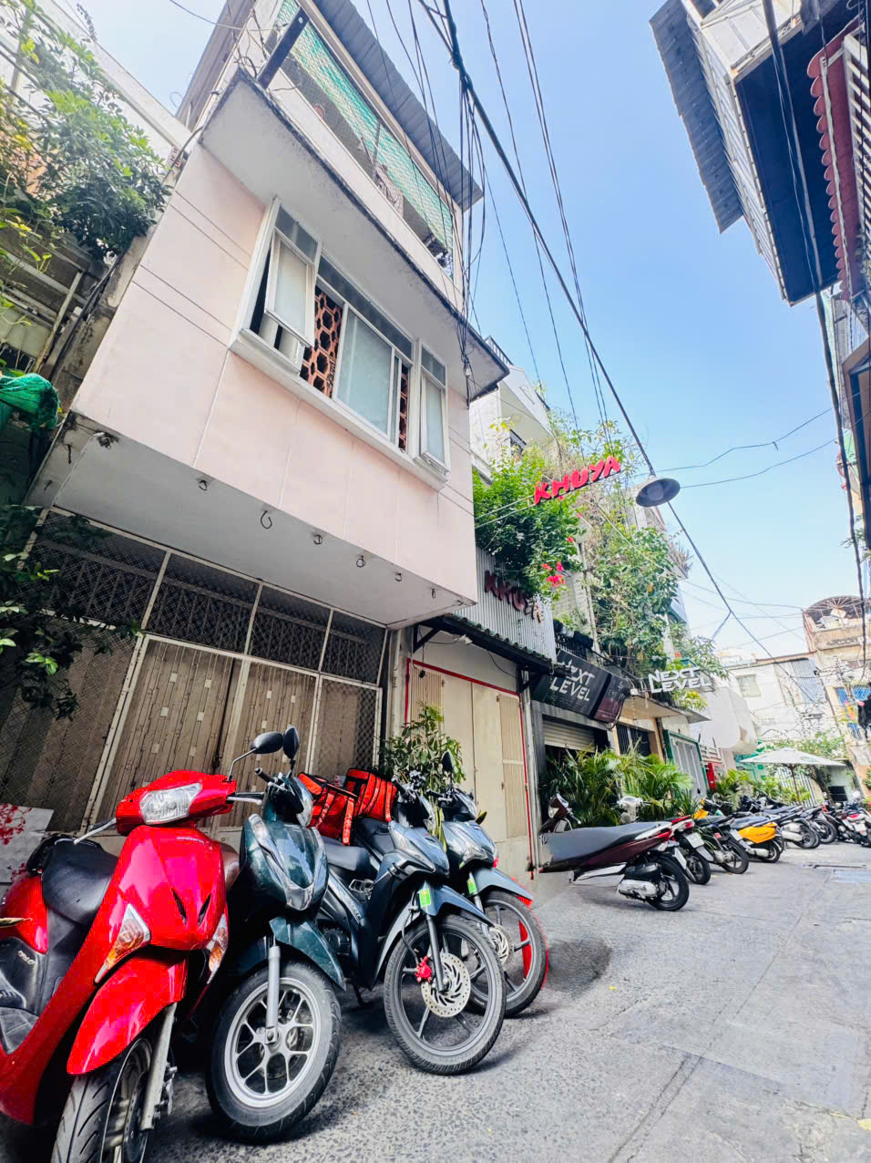 BÁN NHFA 3 TẦNG MẶT TIỀN HXH 6M Đ.NGUYỄN TRÃI, QUẬN 1- DT 4M*19M SH VUÔNG ĐẸP- NHÀ 2MT TRƯỚC & SAU 16001633