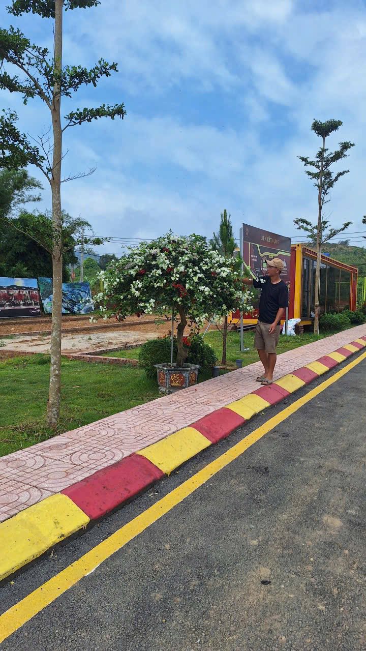 Bán mảnh đất xã phú cát, 100m2 full thổ cư, giá 1,8 tỷ 16001646
