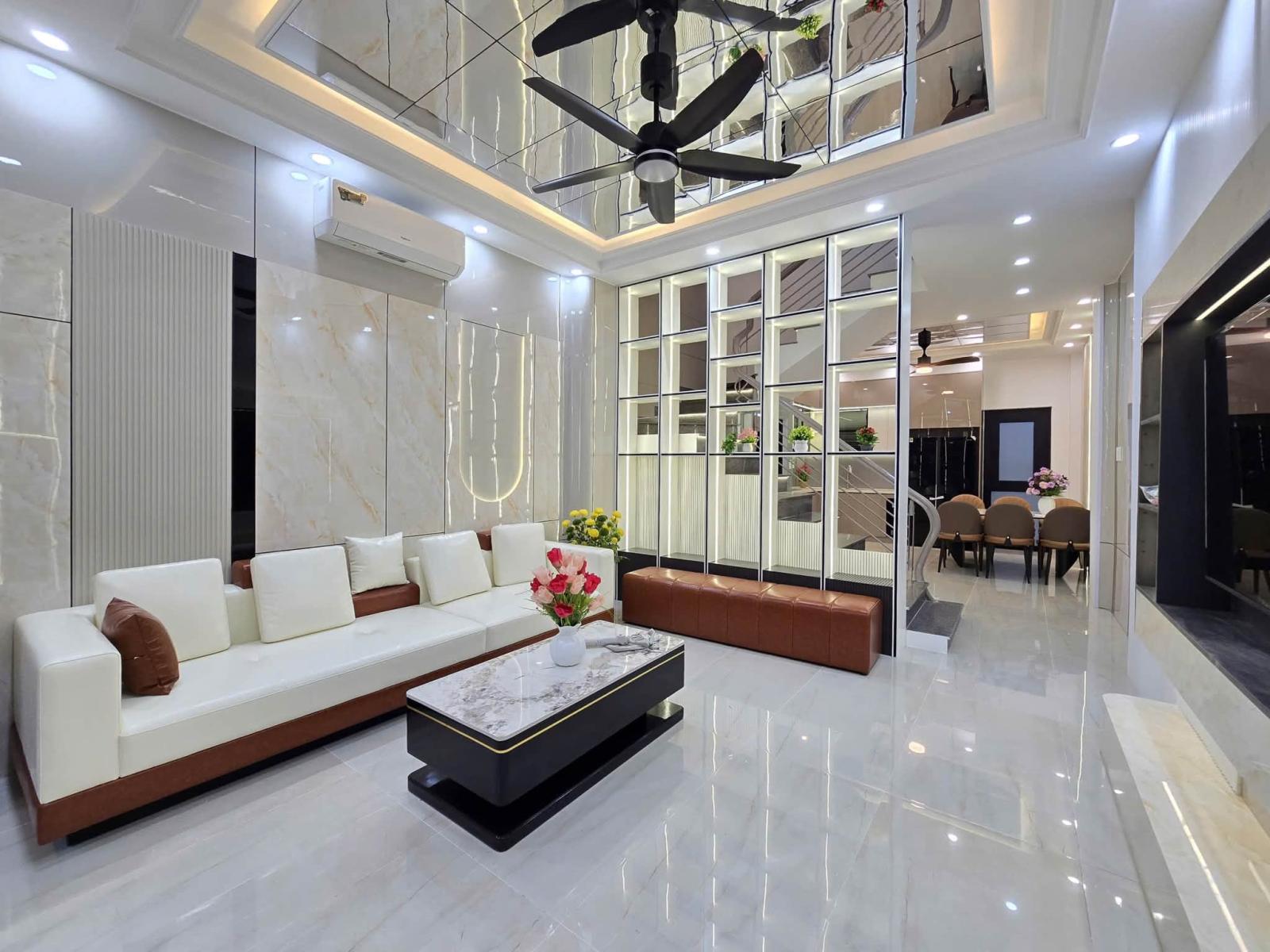 🔴💥Bán nhà 3 tầng 3 mê đường Nguyễn Huy Tự - Gần biển rất thoáng 16001679
