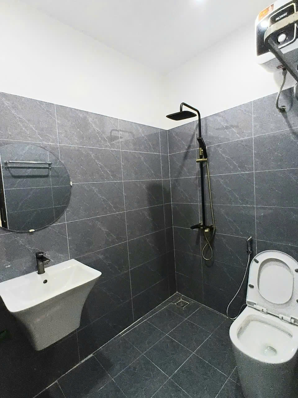 Nhà xây mới ngõ 8x Chợ Cột Đèn - Lê Chân - Hải Phòng $3.05 tỷ 16001682
