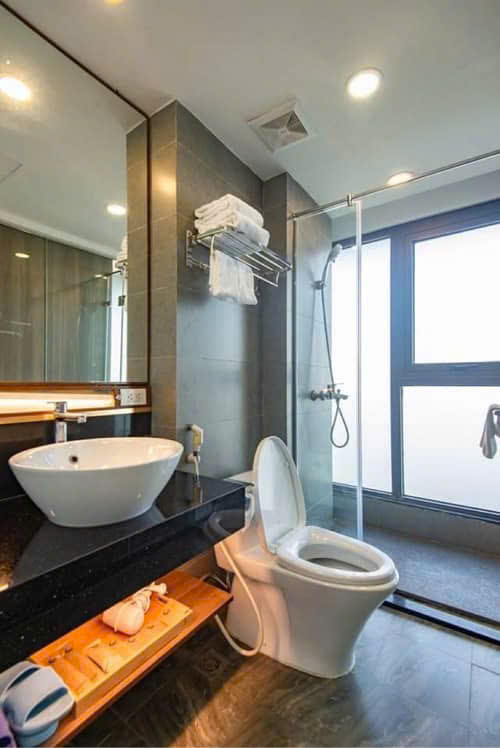 BÁN NHÀ NGÕ 437 KIM MÃ 155M  4 TẦNG   MT 7M Ô TÔ ĐỖ CỬA  3 BƯỚC RA ĐƯỜNG LỚN  46 TỶ 0878168006 16001702