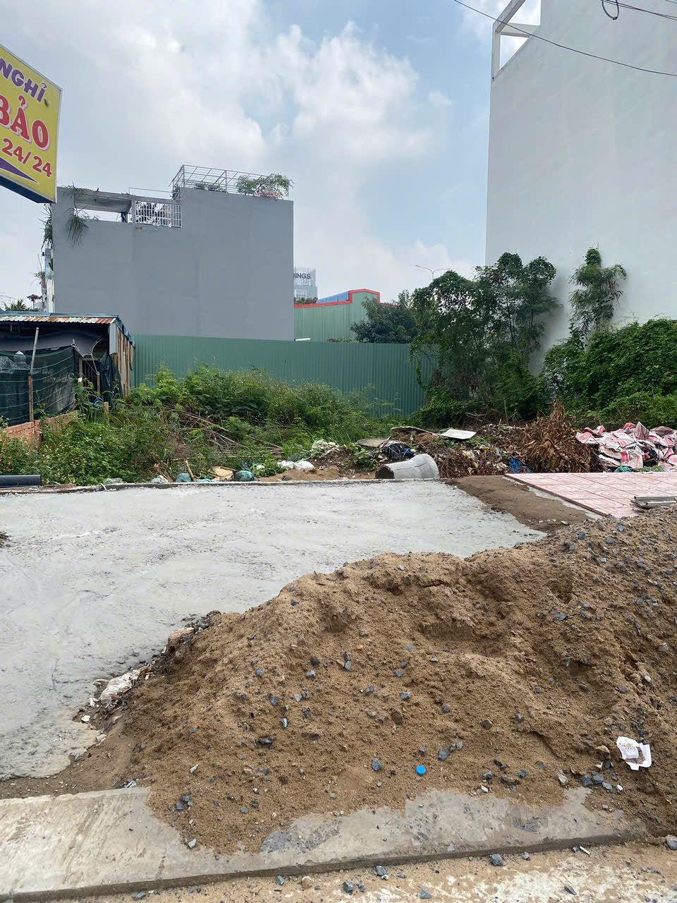 (Đất Ngộp) Gần BV đa khoa Xuyên Á, DT: 6x30 (188m2) cạnh Vinhome Green City 16001709