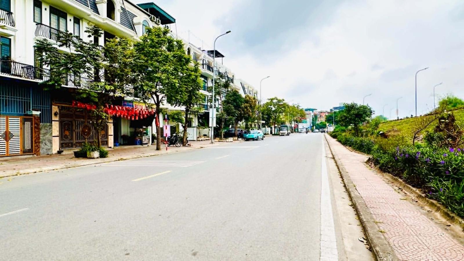 Liền kề Vỹ Yến, 77m, mặt tiền 7m, 3 thoáng, ôtô dừng đỗ ngày đêm 16001740