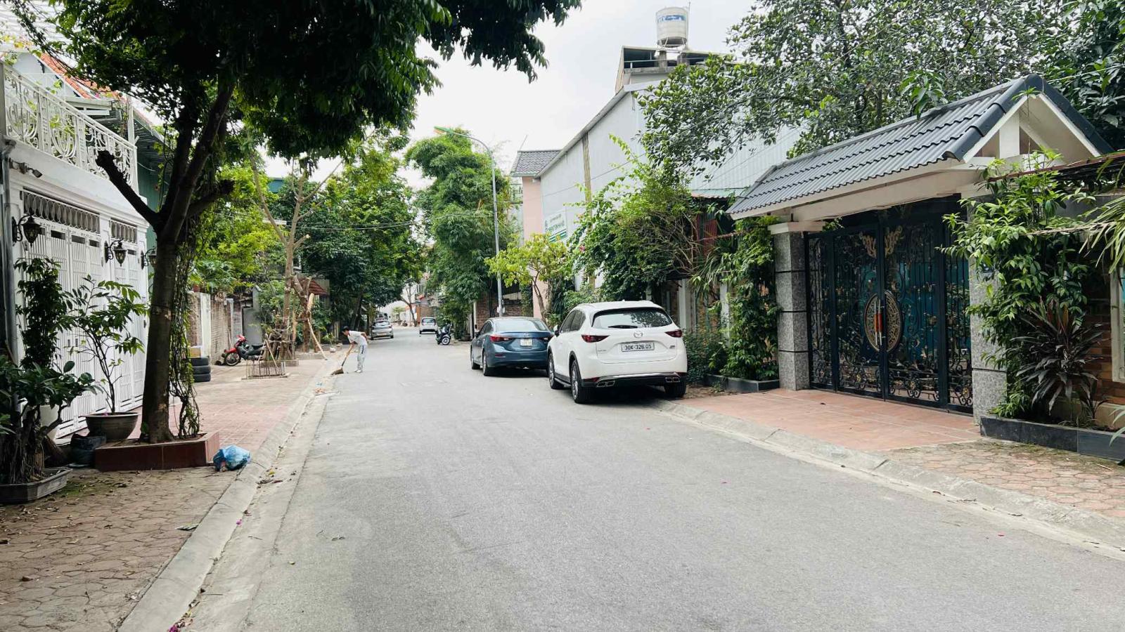 BÁN ĐẤT MẶT PHỐ TƯ ĐÌNH, 130m², mặt tiền 7.4m, vỉa hè, ôtô 2 chiều 16001749