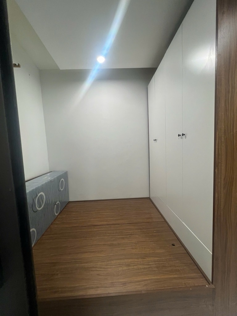 Bán tập thể Quỳnh Mai 48m 2 ngủ đủ công năng chỉ 2,1x tỷ Sđcc 16001761
