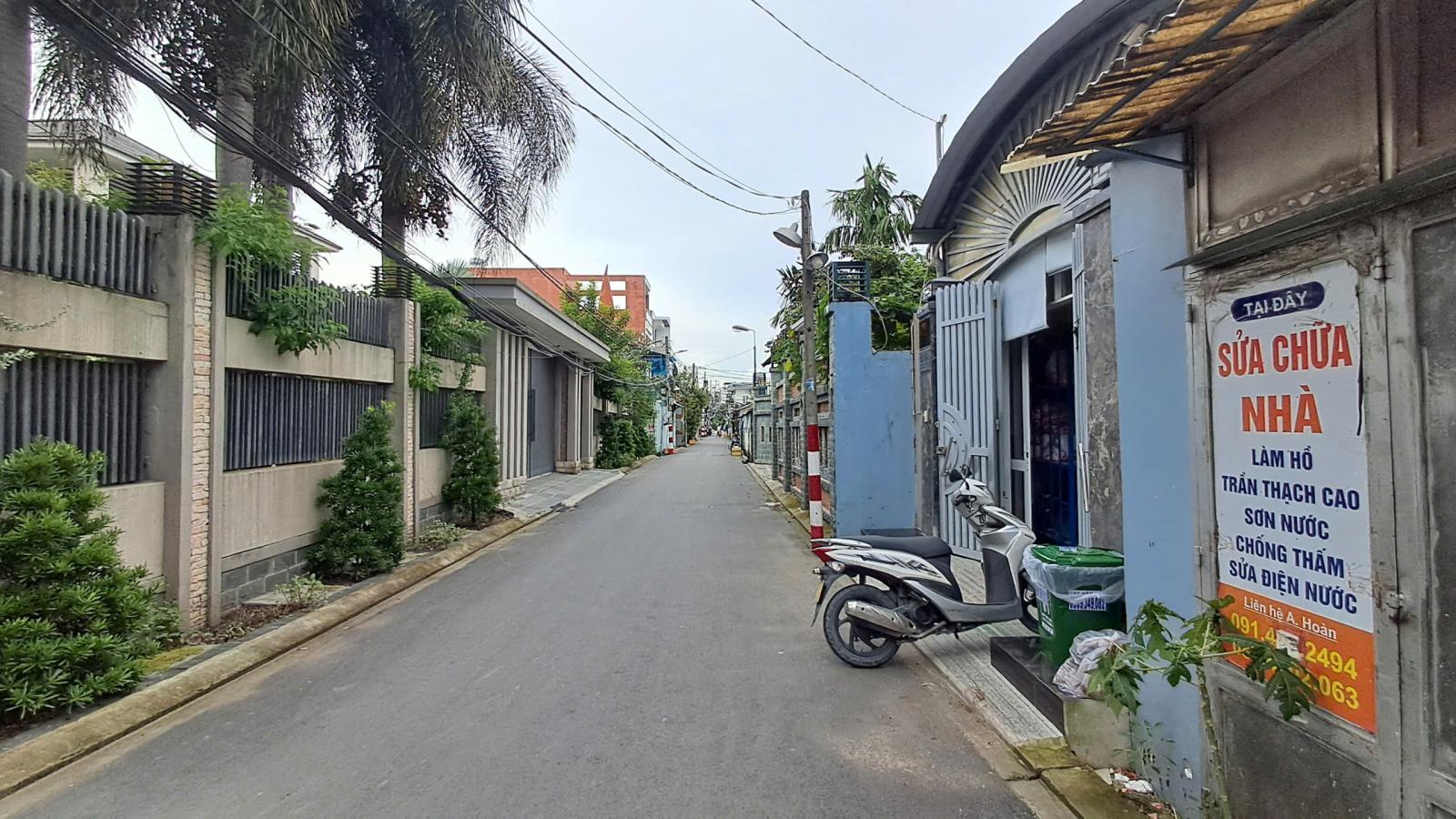 Bán Đất Tặng Nhà Biệt Thự Hẻm Xe Hơi 6m Đường Số 2, Hiệp Bình Phước, Thành Phố Thủ Đức 16001793