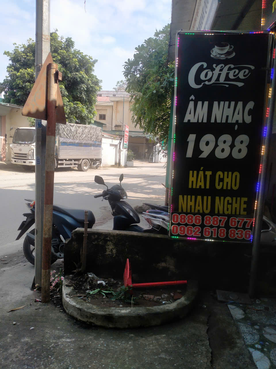 SANG NHƯỢNG QUÁN CAFE ÂM NHẠC - 116 PHỐ ĐÔNG NGÃI- HOÀI ĐỨC- HÀ NỘI 16001810